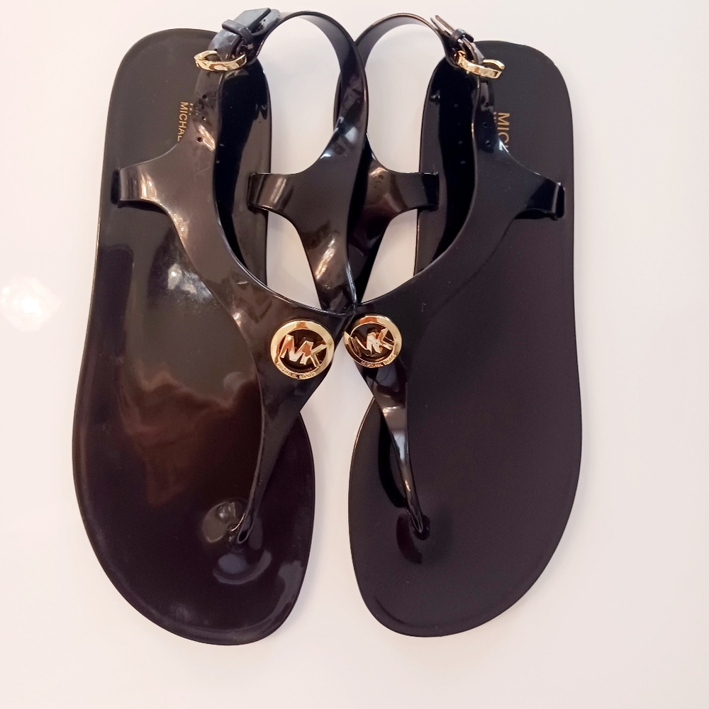 Michael Kors Glossy Jelly Black Sandals. EUC. Size 9